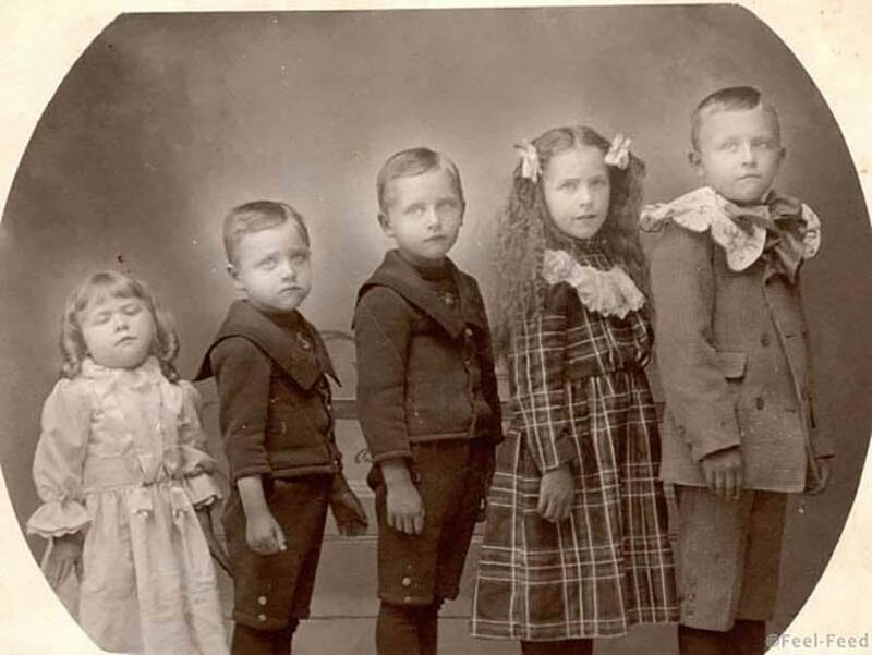 Шокирующие забавы: почему дети XIX века играли в похороны Интересное