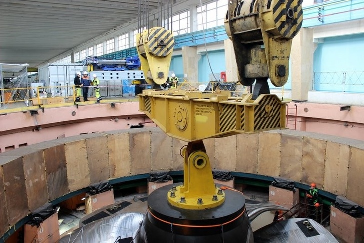 На Саратовской ГЭС заменена турбина гидроагрегата номер 9 события, Новости