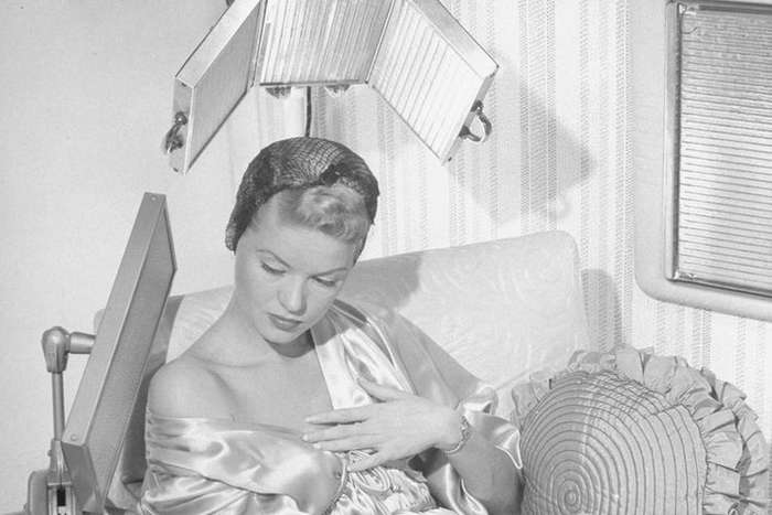 Удивительное прошлое: винтажные сушилки для волос, которыми пользовались дамы 20-х, 30-х и 40-х годов прошлого века Интересное