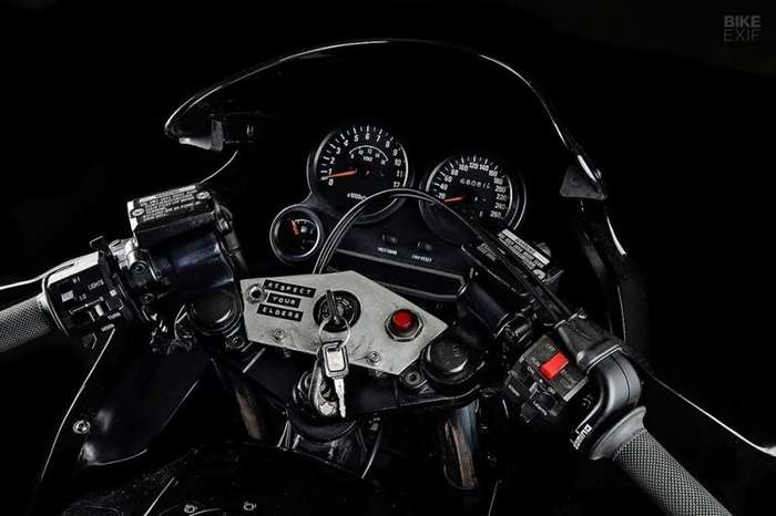Top Gun Kawasaki GPZ900R хот-род из Италии   Интересное