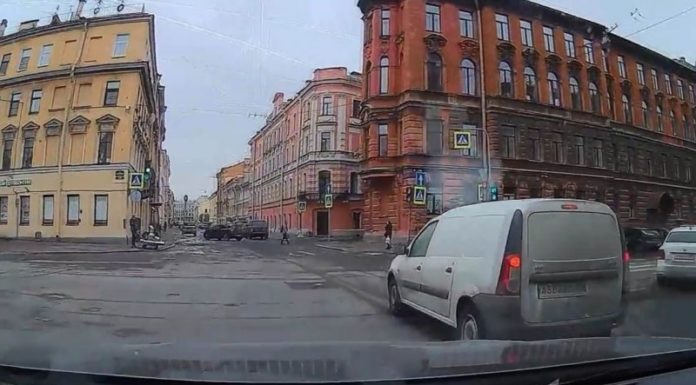 Все б дорожні спори так вирішувалися! Конфлікт закінчився для дівчини грошовим виграшем