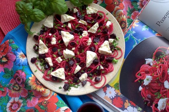 Бурякові спагетті за рецептом Юлії Висоцької