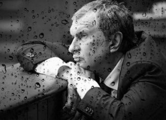 Росстат порівняв почуття самотності у бідних і багатих