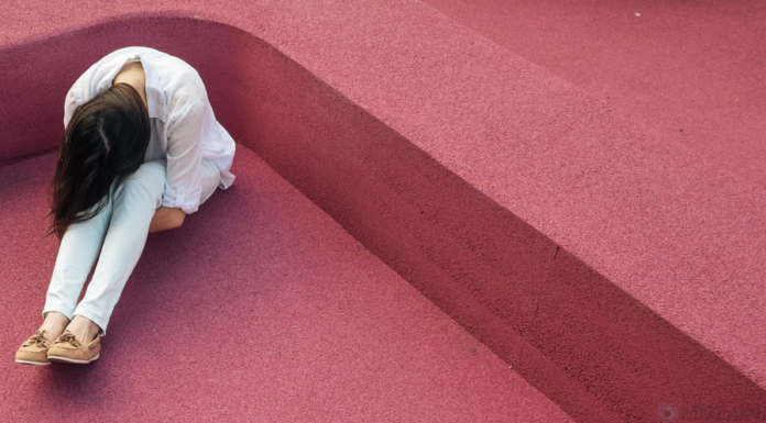 Як перестати порівнювати себе з незнайомими людьми в Інтернеті