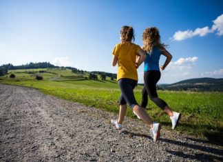 Відмінності між бігом і швидкою ходьбою