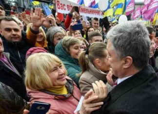 Многорукий Кремль у фантазіях Порошенко