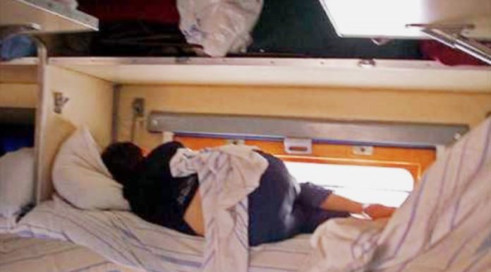 Товста тітка і верхня полиця. Історія однієї поїздки по російських просторах. Несподівано вийшло!