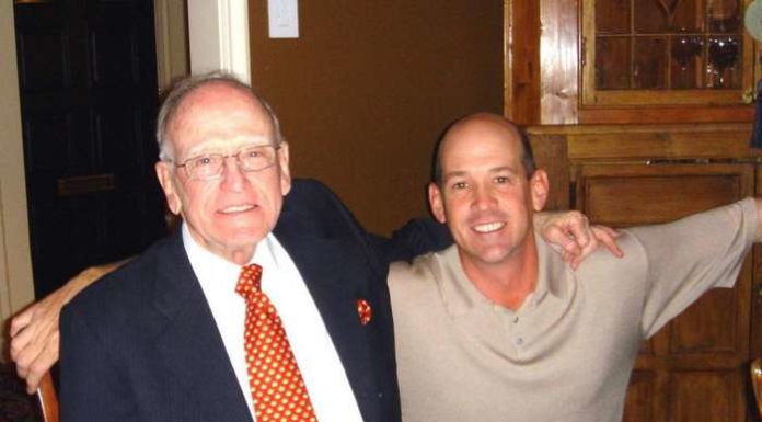 Дідусь подарував онуку картину, яка роками порошився в його коморі. Її реальна вартість вразила навіть експертів