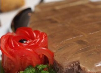 Ах, як же я люблю мамин холодець. Татів я теж люблю, але інакше…