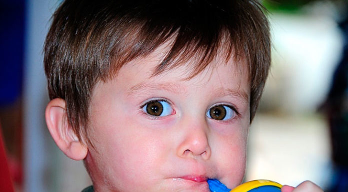 Вона взяла онука й повела на тест ДНК… Це виявився не сина дитина! Ось кому потрібна була ця правда?