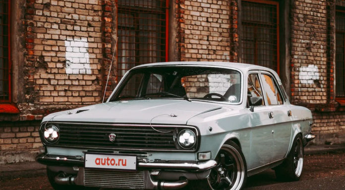 Стильний ГАЗ-2410 «Волга» з двигуном Toyota 1JZ-GTE під капотом
