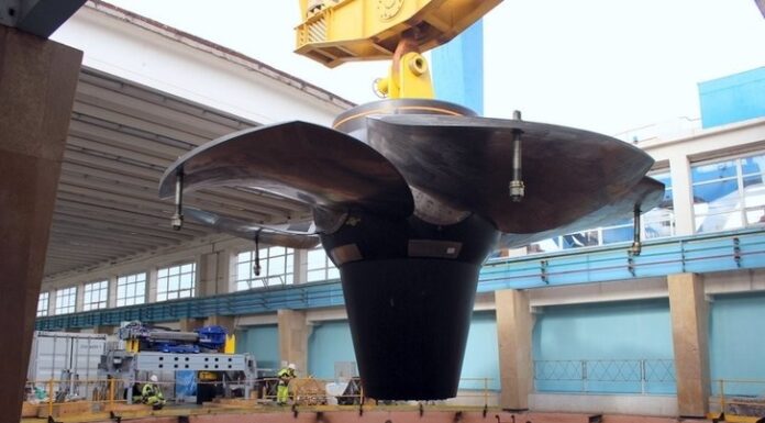 На Саратовської ГЕС турбіна замінена гідроагрегату номер 9