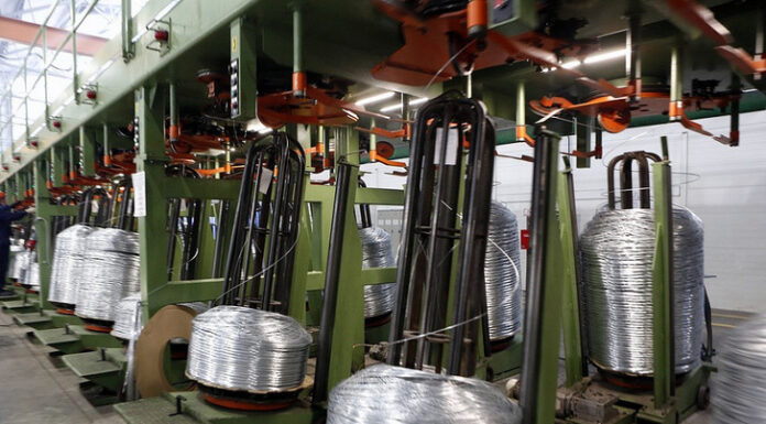 На Абинском електрометалургійному заводі відкрито цех по виробництву метизних виробів