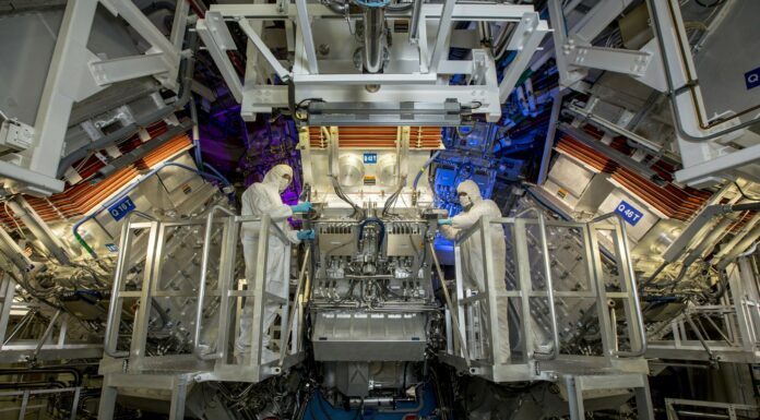 Новий» скляний » джерело випромінювання допоможе створювати високоефективні інфрачервоні лазери