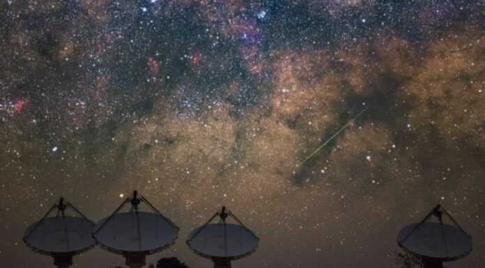 Астрономи відкривають колосальний простір “міст”, що з’єднує галактики по всьому простору