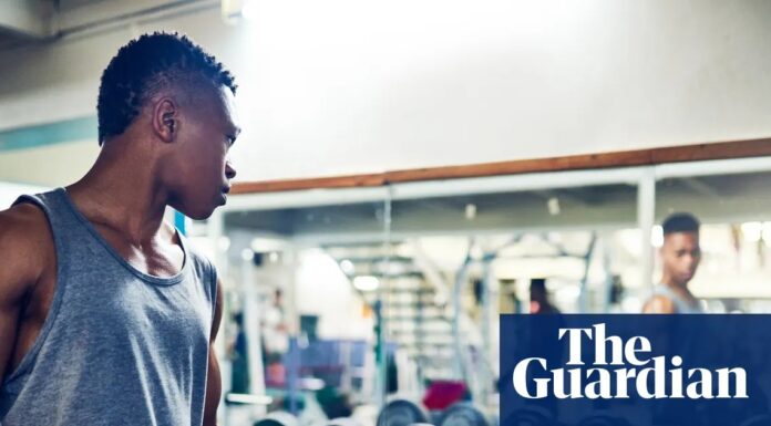 Поява тренду «низький Т» у соцмережах: лікарі б’ють на сполох про надмірну терапію тестостероном