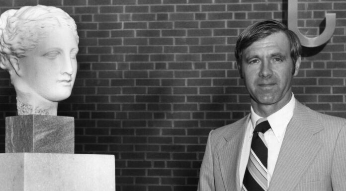 Вільям Х. Фодж, ліквідатор натуральної віспи та лідер охорони здоров’я, помер у віці 89 років