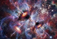 Ранні космологічні симуляції виявляють швидке зростання чорних дір