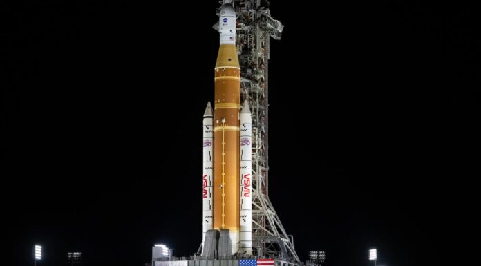 NASA готує ракету Artemis 2 до критичного випробування на дозаправку