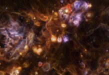 Нове зображення VLT розкриває формування зірок у найближчій галактиці Трикутник