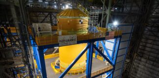 Ракета для Artemis 3 зібрана для критичного тесту на орбіті Землі у 2027 році