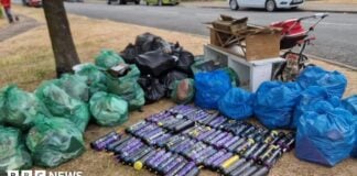 Сміттєзбірники в Пітерборо виявили велику партію (82 балони) закису азоту